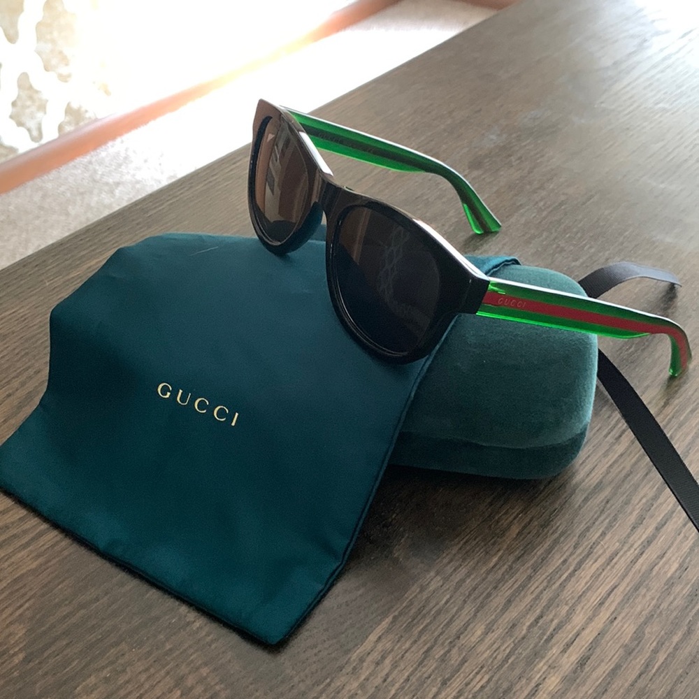 Gucci sunglasses-excellent condition!!!!